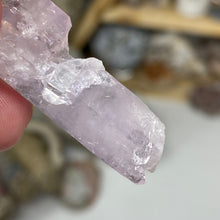 Load image into Gallery viewer, Vera Cruz Amethyst Point #16