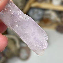 Load image into Gallery viewer, Vera Cruz Amethyst Point #16