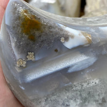 Load image into Gallery viewer, Druzy Agate Large Moon #02 *Rainbows
