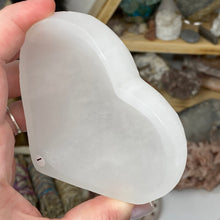 Load image into Gallery viewer, Selenite 3.5" Heart Bowl #01