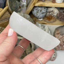 Load image into Gallery viewer, Selenite 3.5" Heart Bowl #02
