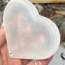 Load image into Gallery viewer, Selenite 3.5" Heart Bowl #02