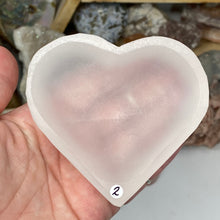 Load image into Gallery viewer, Selenite 3.5" Heart Bowl #02