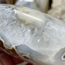 将图像加载到图库查看器中,Druzy Agate Large Moon #04 *Rainbows