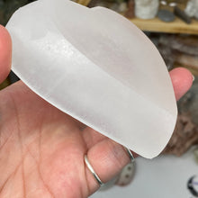 Load image into Gallery viewer, Selenite 3.5" Heart Bowl #03