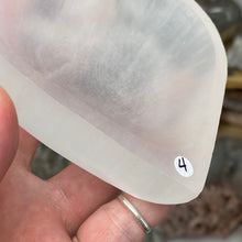 Load image into Gallery viewer, Selenite 3.5" Heart Bowl #04