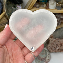 Load image into Gallery viewer, Selenite 3.5" Heart Bowl #05