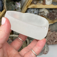 Load image into Gallery viewer, Selenite 3.5" Heart Bowl #05