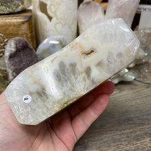 将图像加载到图库查看器中,Druzy Agate Large Moon #06 *Rainbows