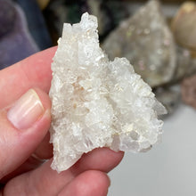 将图像加载到图库查看器中,Arkansas Quartz Small Cluster #35