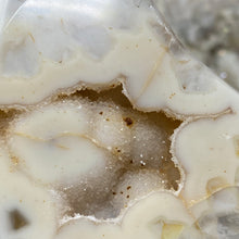 将图像加载到图库查看器中,Druzy Agate Large Moon #06 *Rainbows