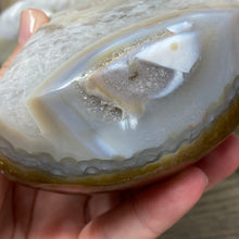 将图像加载到图库查看器中,Druzy Agate Large Moon #07 *Rainbows