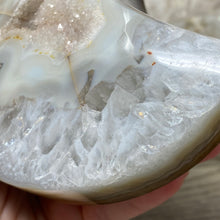 将图像加载到图库查看器中,Druzy Agate Large Moon #07 *Rainbows