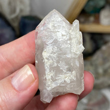 将图像加载到图库查看器中,Arkansas Quartz Small Cluster #38