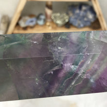 将图像加载到图库查看器中,<transcy>萤石塔#14</transcy>