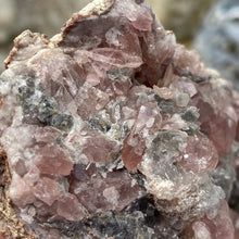 Bild in Galerie-Viewer laden, Pink Amethyst Large Geode Cluster #06