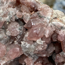 Bild in Galerie-Viewer laden, Pink Amethyst Large Geode Cluster #06