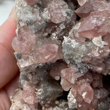 Bild in Galerie-Viewer laden, Pink Amethyst Large Geode Cluster #06