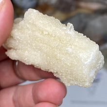 Chargez l'image dans la visionneuse de la galerie, Scolecite with Calcite Specimen #02