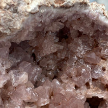 Bild in Galerie-Viewer laden, Pink Amethyst Large Geode Cluster #02