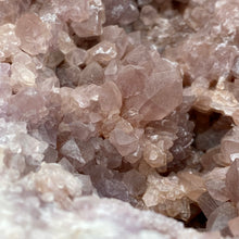 Bild in Galerie-Viewer laden, Pink Amethyst Large Geode Cluster #02