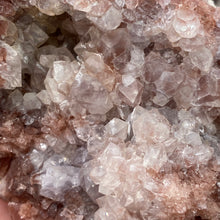 Bild in Galerie-Viewer laden, Pink Amethyst Large Geode Cluster #01