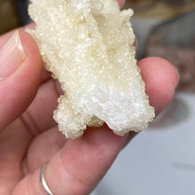 Chargez l'image dans la visionneuse de la galerie, Scolecite with Calcite Specimen #08