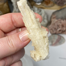 Chargez l'image dans la visionneuse de la galerie, Scolecite with Calcite Specimen #08