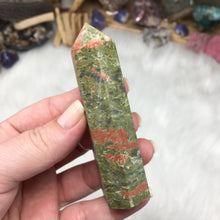 Bild in Galerie-Viewer laden, Unakite Tower #03