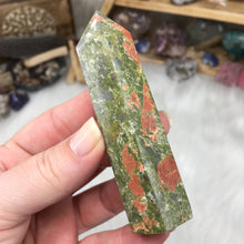 Carica l'immagine nel visualizzatore di Gallery, Unakite Tower #04