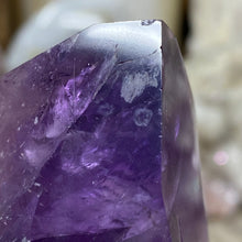 将图像加载到图库查看器中,Royal Amethyst Extra Quality X-Large Point from Bahia, Brazil #01