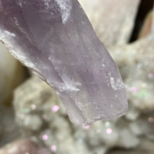 将图像加载到图库查看器中,Royal Amethyst Extra Quality X-Large Point from Bahia, Brazil #01