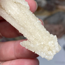 Chargez l'image dans la visionneuse de la galerie, Scolecite with Calcite Specimen #01