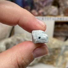 Load image into Gallery viewer, Aquamarine Drilled Rough Bead Pieces