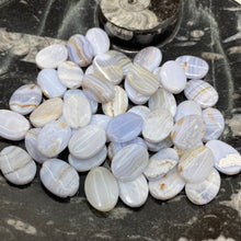 Load image into Gallery viewer, Blue Lace Agate Waved Oval A Grade 16x12mm Beads