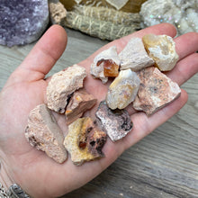 Bild in Galerie-Viewer laden, Rough Mexican Fire Opal in Matrix - Under 10g