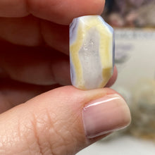 Load image into Gallery viewer, Blue Lace Agate Faceted 9-21mm AB Grade Beads