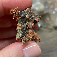 Bild in Galerie-Viewer laden, Native Form Copper Specimen #12