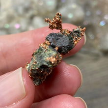 Bild in Galerie-Viewer laden, Native Form Copper Specimen #12
