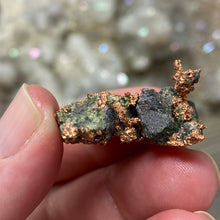 Bild in Galerie-Viewer laden, Native Form Copper Specimen #12