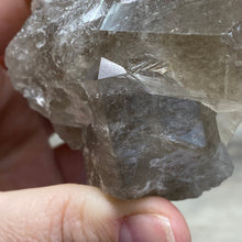 Cargar imagen en el visor de la galería, Rutilated Smoky Quartz Cluster Parcel Set
