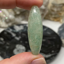 Load image into Gallery viewer, Green Aventurine 12x38mm Rice Beads