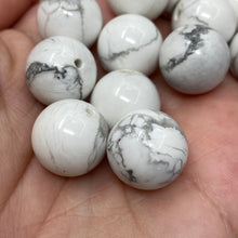 Load image into Gallery viewer, Howlite 14mm AAA Grade Beads
