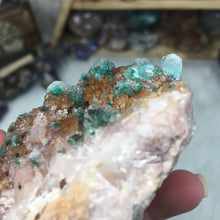 将图像加载到图库查看器中,<transcy>Rosasite Cluster #4</transcy>