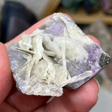 Chargez l'image dans la visionneuse de la galerie, Amethyst Crystals and Chabazite on Sparkling Quartz Chalcedony in Basalt - India Specimen #10