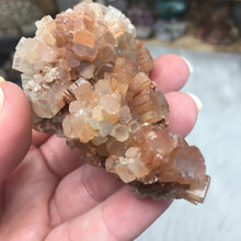 将图像加载到图库查看器中,<transcy>文石星团#04</transcy>