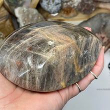 Bild in Galerie-Viewer laden, Black Moonstone Large Freeform #01