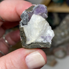 Chargez l'image dans la visionneuse de la galerie, Amethyst Crystals and Chabazite on Sparkling Quartz Chalcedony in Basalt - India Specimen #14