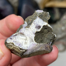 Chargez l'image dans la visionneuse de la galerie, Amethyst Crystals and Chabazite on Sparkling Quartz Chalcedony in Basalt - India Specimen #14