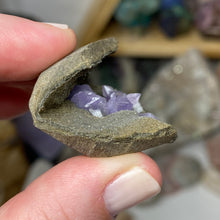 Chargez l'image dans la visionneuse de la galerie, Amethyst Crystals on Sparkling Quartz Chalcedony - India Specimen #15